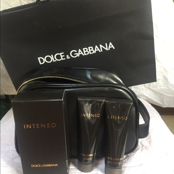 Dolce & Gabbana Other - New Dolce & Gabbana travel case